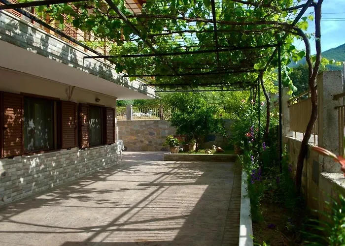Bella's House Stavros (Thessaloniki)