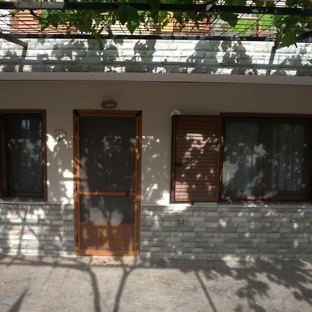 Bella's House *